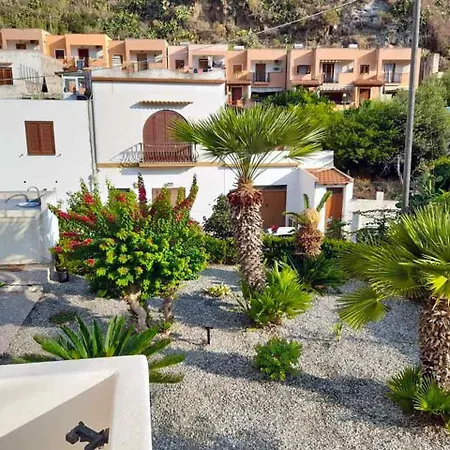Apartment Da 4 A 6 Posti Letto Vicina Al Mare Lipari (Isola Lipari)