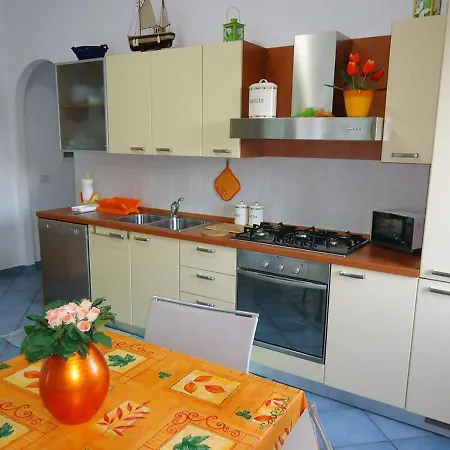 Da 4 A 6 Posti Letto Vicina Al Mare Apartment *