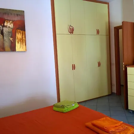 Da 4 A 6 Posti Letto Vicina Al Mare Apartment